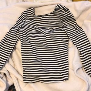 B&W striped long sleeve, perfect for layering